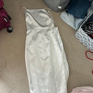 Worn once for a date party